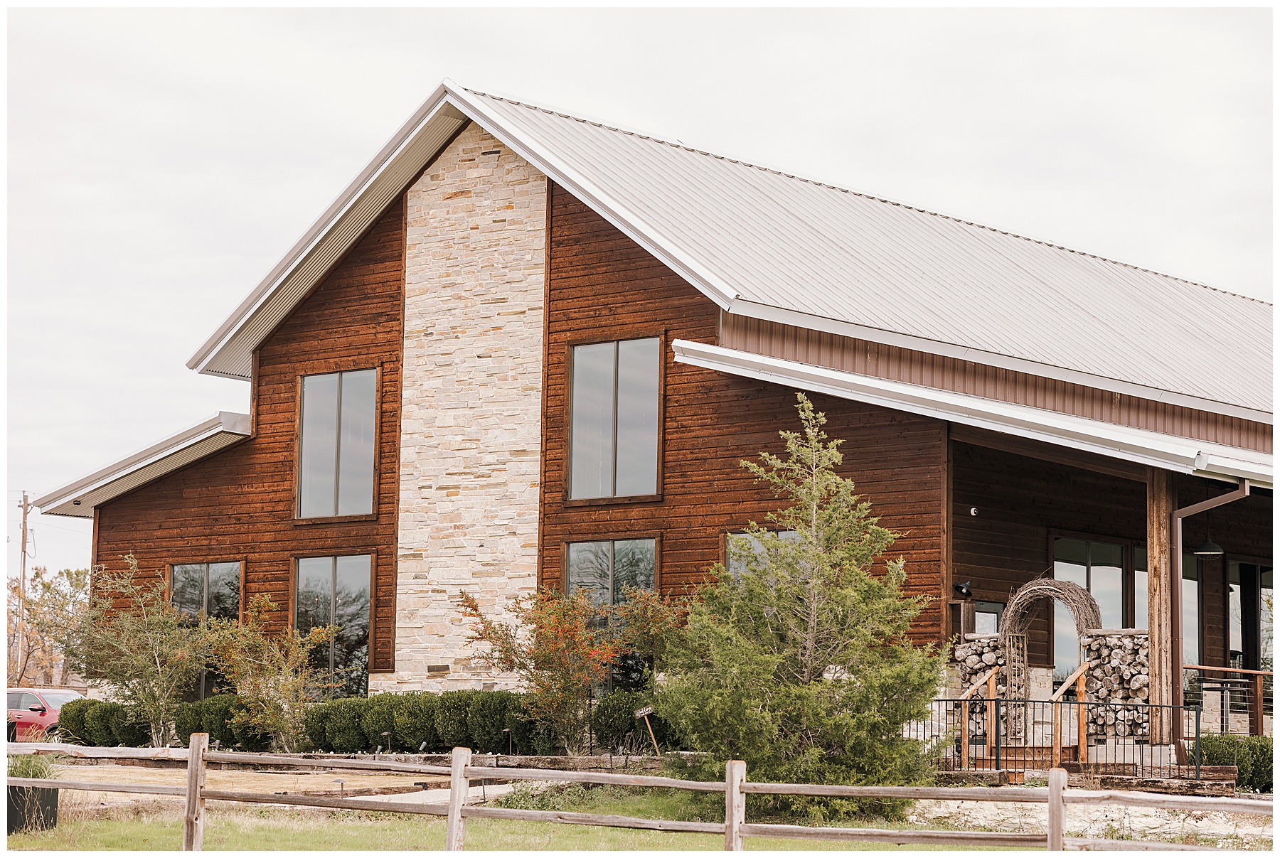 Stone Crest Venue McKinney - Chilly Winter Wedding